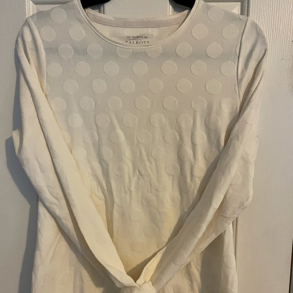 BNWT The Talbots Tee long sleeve, cream Size S